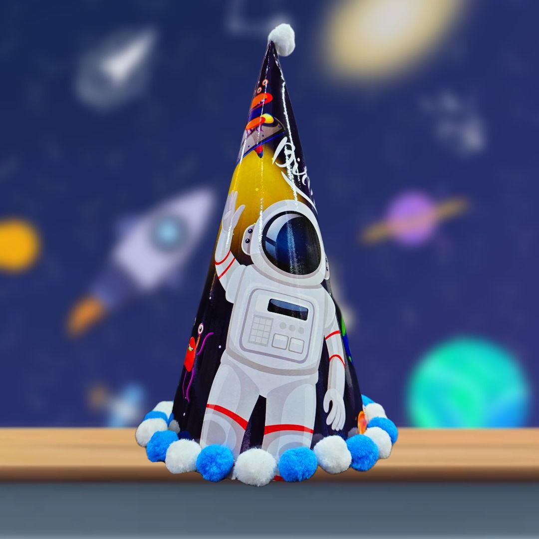 کلاه توپکی شخصیت فضانورد